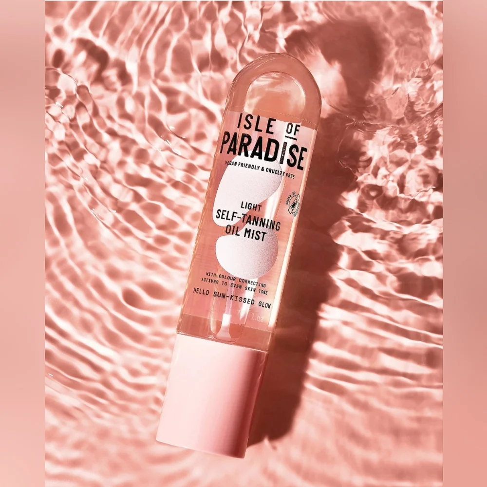 Isle of Paradise Light Self-Tanning Oil Mist - Picture 3 of 3